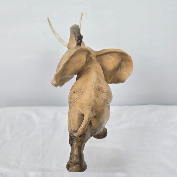 Large Bull Elephant Figurine Signed by Guido Cacciapuoti 10" x 11" x 8" Italy - Picture 9 of 13